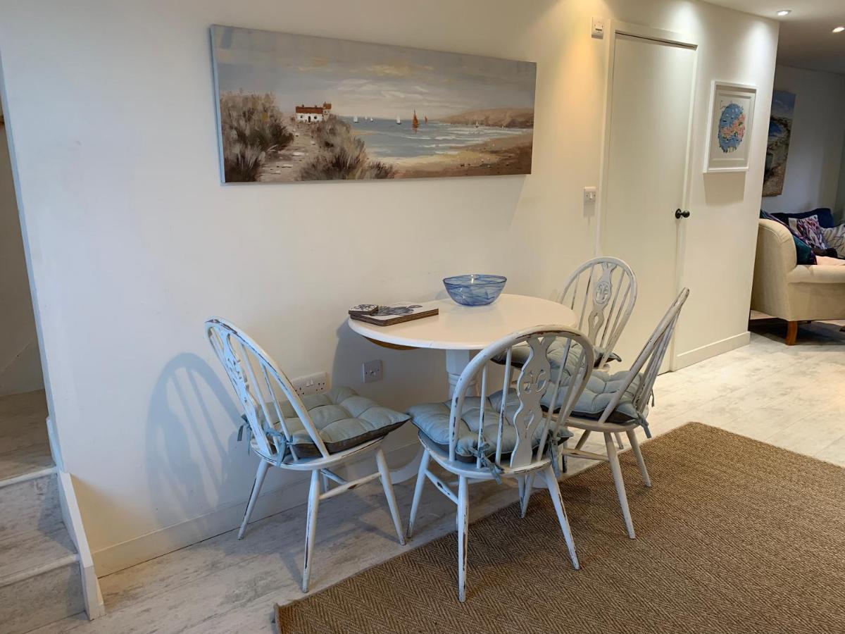 Vila Little Karenza Is The Perfect Cornish Getaway Saint Anthony Exteriér fotografie