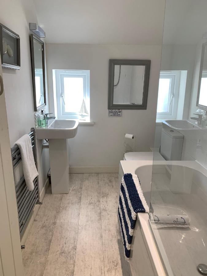 Vila Little Karenza Is The Perfect Cornish Getaway Saint Anthony Exteriér fotografie